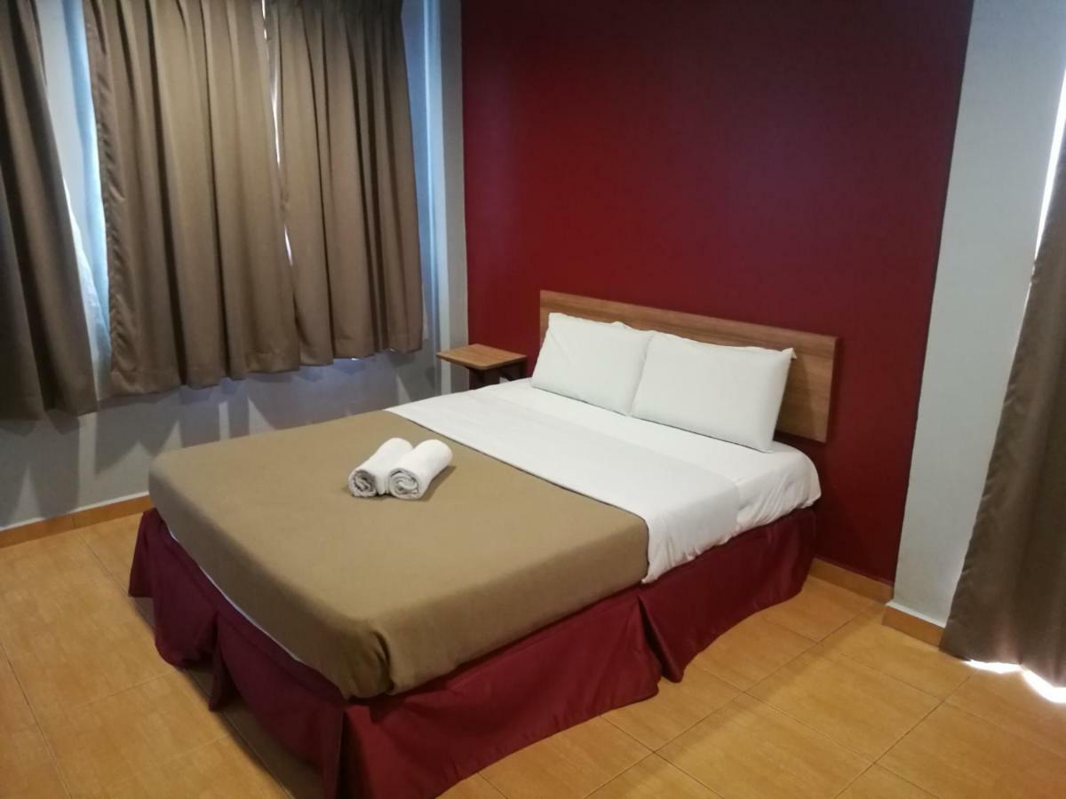 Grandpa Hotel Порт-Диксон Экстерьер фото