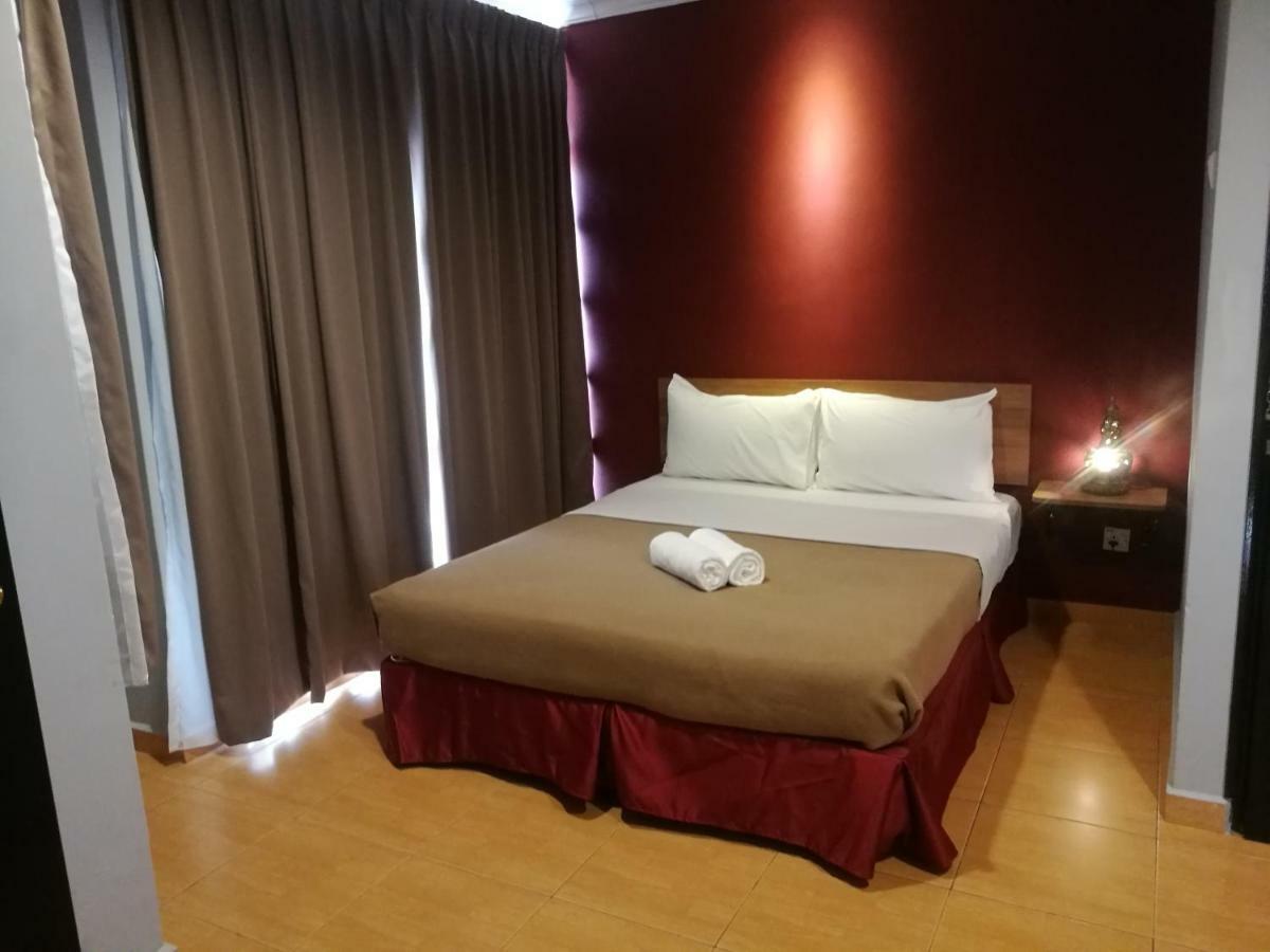 Grandpa Hotel Порт-Диксон Экстерьер фото