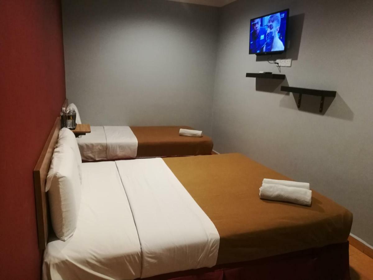 Grandpa Hotel Порт-Диксон Экстерьер фото